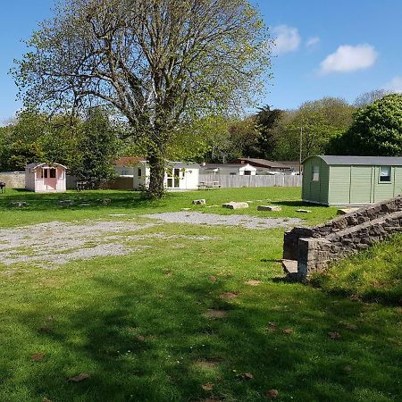 Acorn Camping And Caravan Park Llantwit Major Zewnętrze zdjęcie