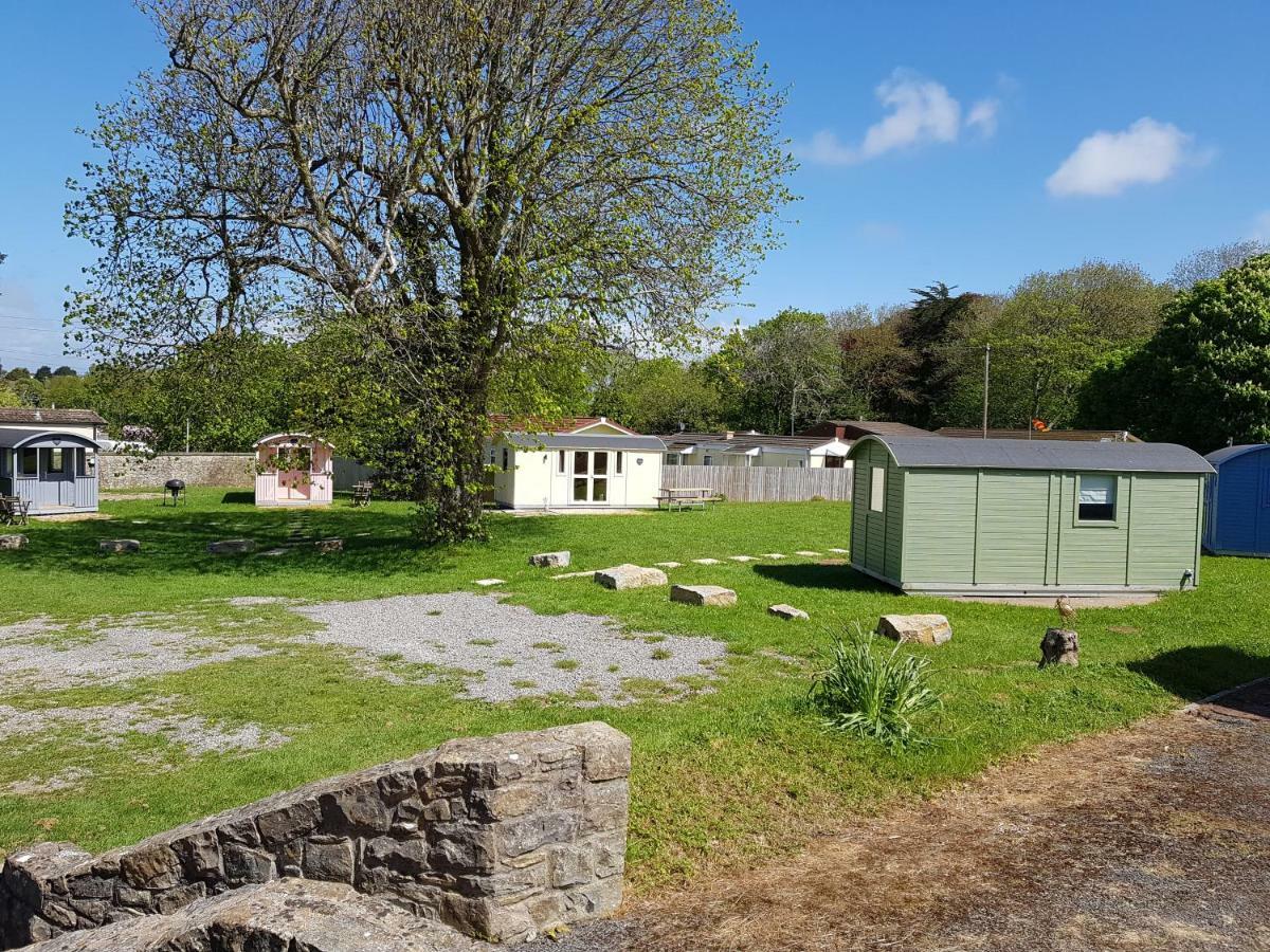 Acorn Camping And Caravan Park Llantwit Major Zewnętrze zdjęcie