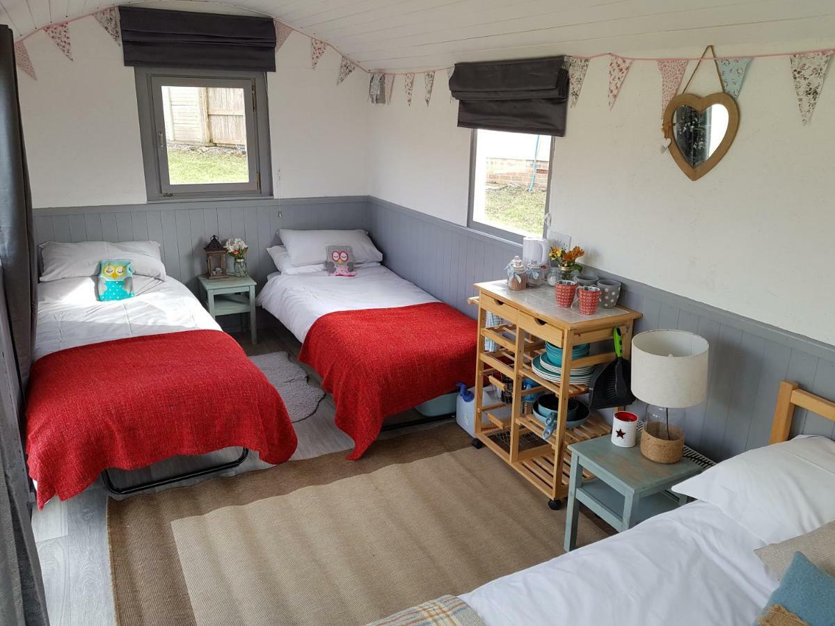 Acorn Camping And Caravan Park Llantwit Major Zewnętrze zdjęcie
