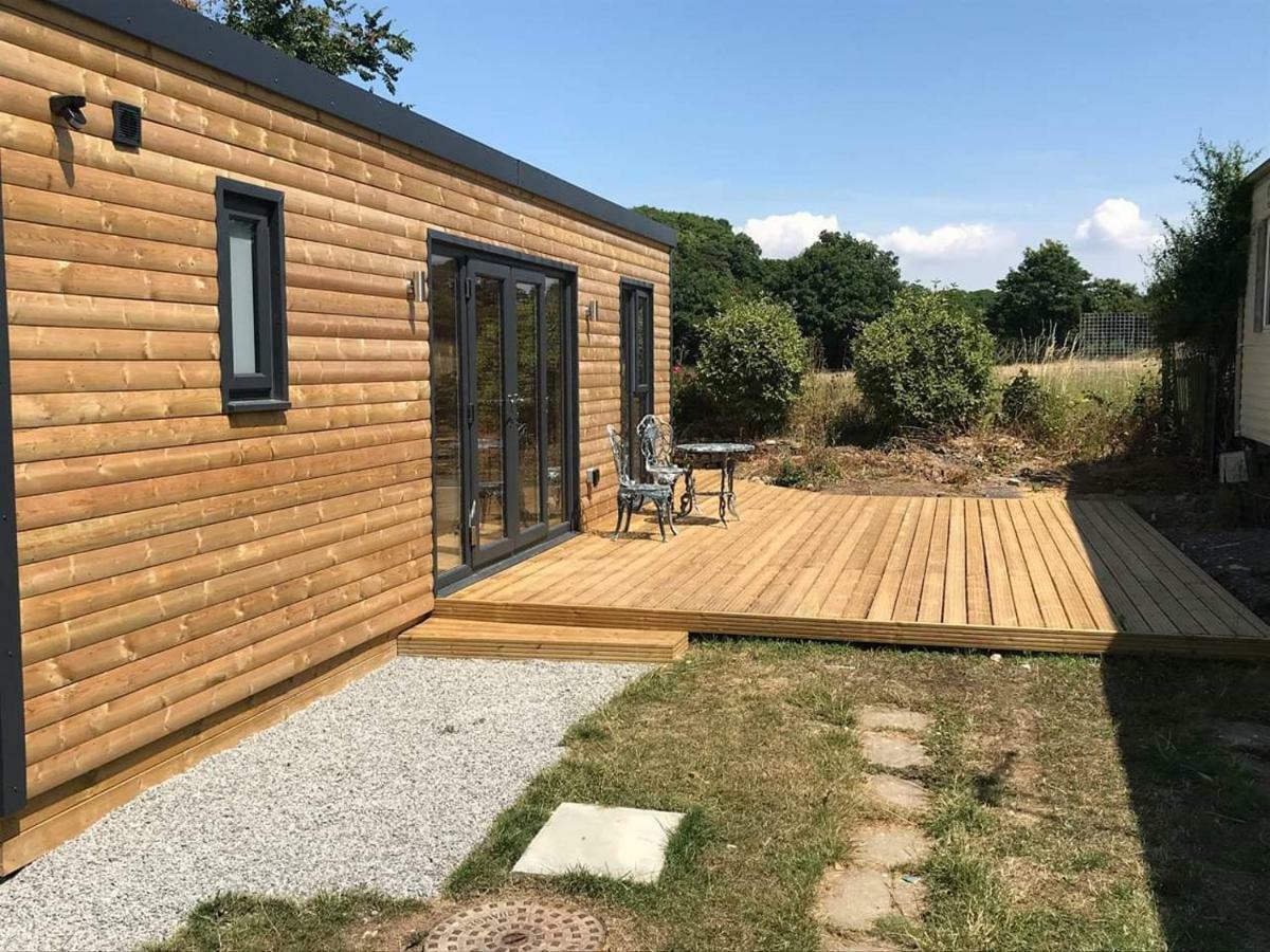 Acorn Camping And Caravan Park Llantwit Major Zewnętrze zdjęcie